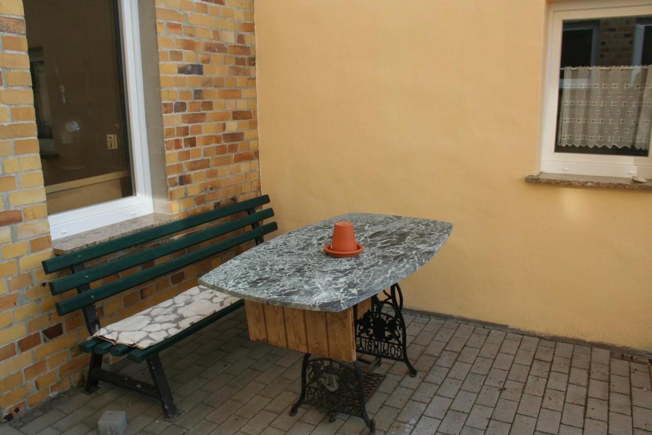 Gaestehaus Zur Bienerei Bad Schmiedeberg Kültér fotó